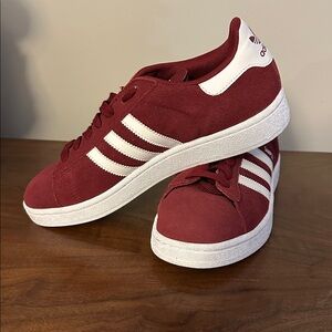 NWOT Men's (or women's) Adidas campus sneakers